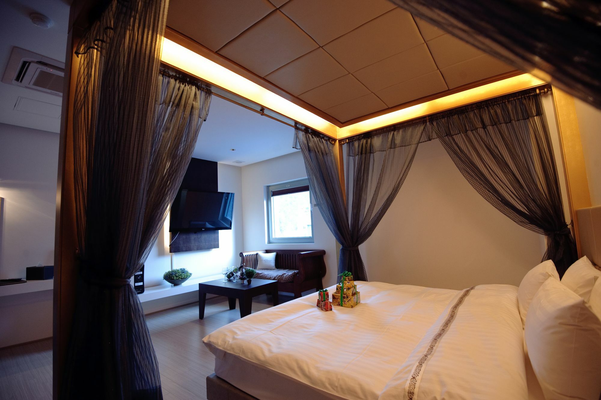 Jeonju Jazz Around Hotel Exteriör bild